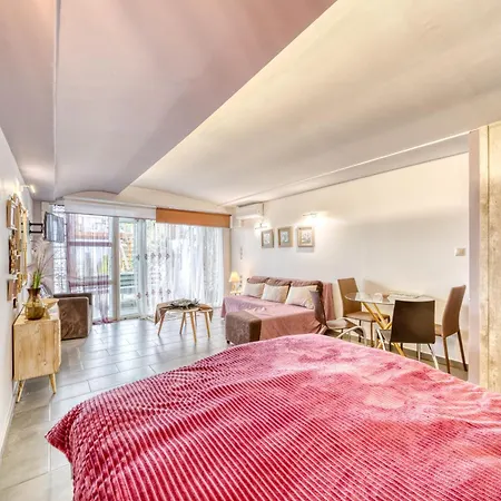 Magical View 2 Asproneri,