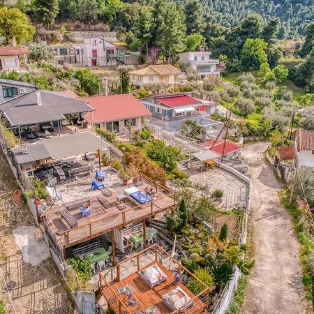 Magical View 2 Asproneri, * Kamena Vourla