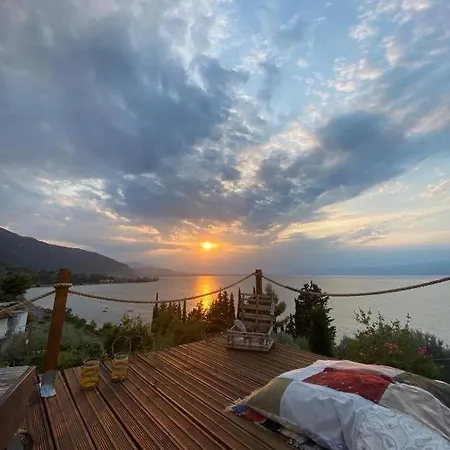 Magical View 2 Asproneri, Καμένα Βούρλα