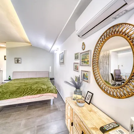 Magical View 2 Asproneri,